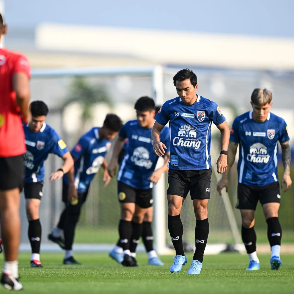 Tin nóng bóng đá Việt hôm nay 24/4: Trọng tài ngoại xuất hiện tại vòng 20 V-League; U17 Malaysia quyết thắng U17 Việt Nam. - Ảnh 3.