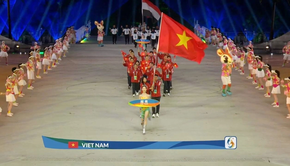 Chùm ảnh: Đoàn Thể thao Việt Nam rạng rỡ tại lễ khai mạc Đại hội Thể thao Bãi biển châu Á 2026 - Ảnh 6.