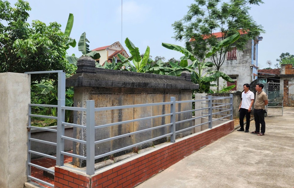 Chỉnh trang, cải tạo khuôn viên khu vực hai tấm bia cổ ở Thanh Hóa - Ảnh 2.