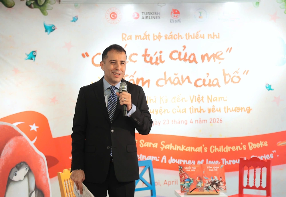 "Chiếc túi của mẹ", "Tấm chăn của bố": Khi tình yêu gia đình được kể bằng những điều giản dị  - Ảnh 4.