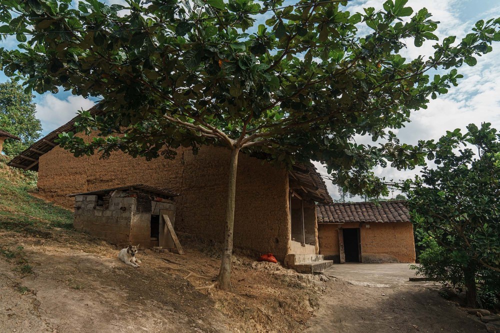 Bắc Hoa – vẻ đẹp nguyên sơ từ nếp nhà đất đến nhịp sống bản địa - Ảnh 17.