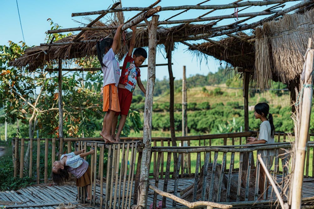 Bắc Hoa – vẻ đẹp nguyên sơ từ nếp nhà đất đến nhịp sống bản địa - Ảnh 8.