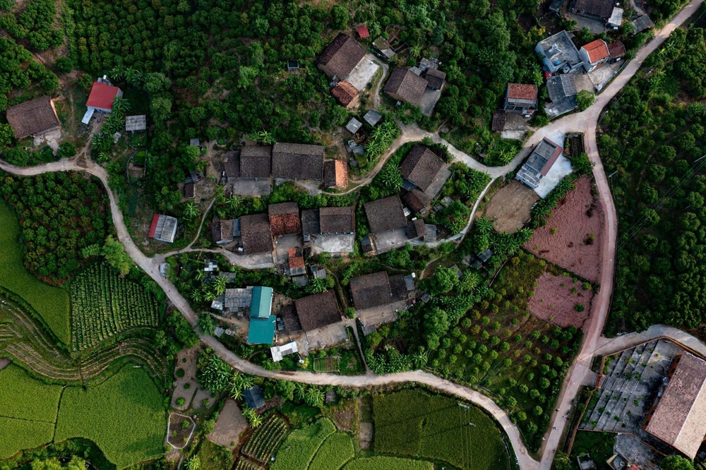 Bắc Hoa – vẻ đẹp nguyên sơ từ nếp nhà đất đến nhịp sống bản địa - Ảnh 3.