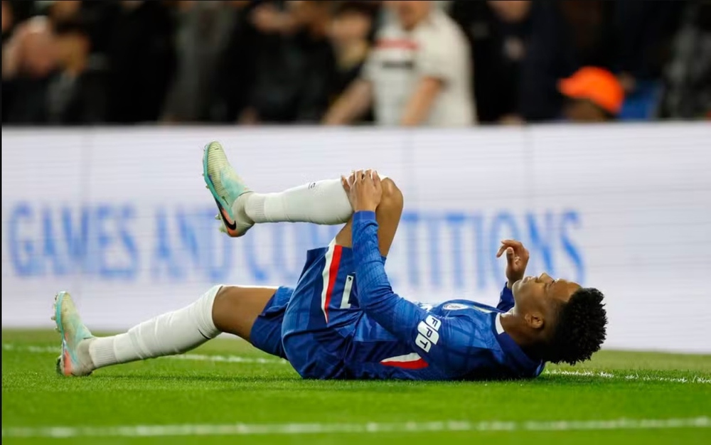 Tin nóng thể thao sáng 25/4: Đối thủ của U17 Việt Nam hòa Thái Lan trong ngày thầy trò HLV Roland vô địch - Ảnh 6.