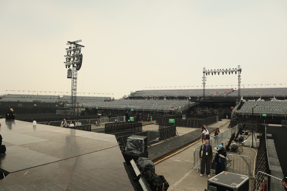 Không khí trước "giờ G" của Gai Home Concert - Ảnh 9.