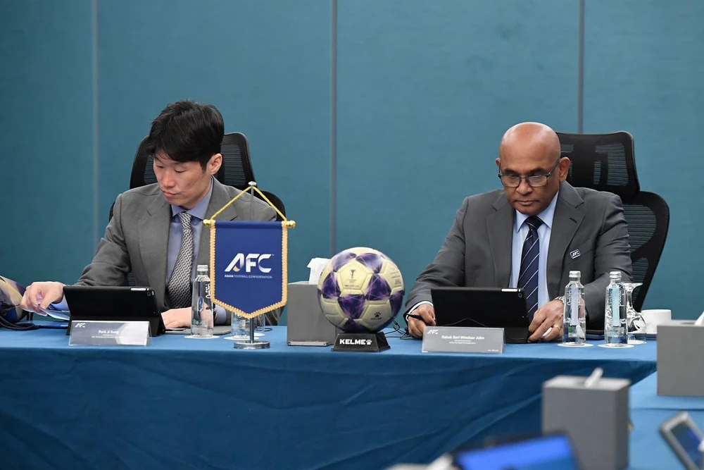 Cựu danh thủ Park Ji Sung chủ trì cuộc họp quan trọng của AFC, V-League có hai suất dự Cúp châu Á - Ảnh 1.