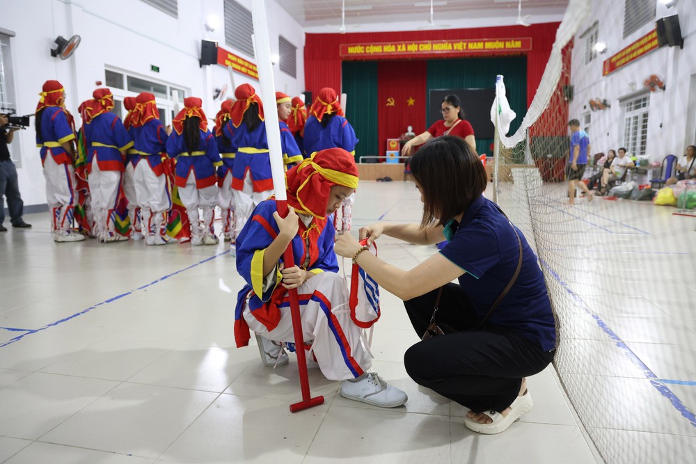 Giữ gìn văn hóa vùng biển qua điệu hò bả trạo - Ảnh 4.