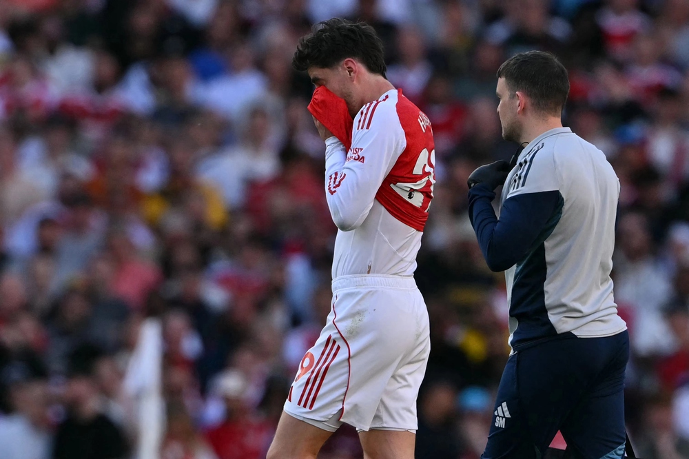 Tin nóng thể thao tối 26/4: Phụ công bóng chuyền Việt Nam gây sốt khi trở thành giáo viên - Ảnh 7.