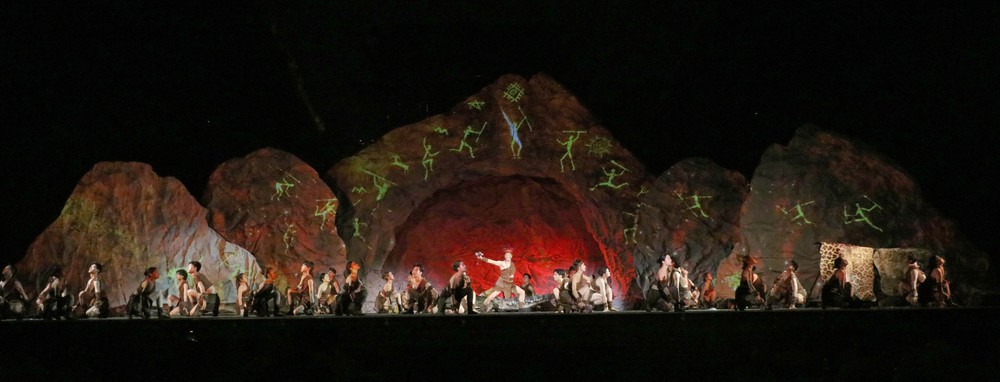 Ninh Bình: Tái hiện hành trình 13.000 năm lịch sử tại Lễ hội Đàn Kính Thiên 2026 - Ảnh 1.