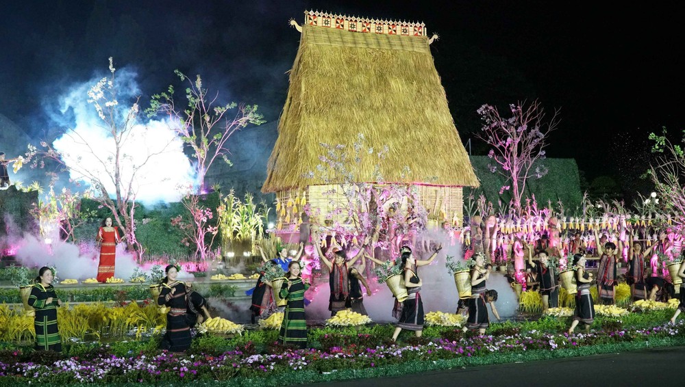 Âm vang đại ngàn trong đêm hội “Đại ngàn Reo" - Ảnh 6.