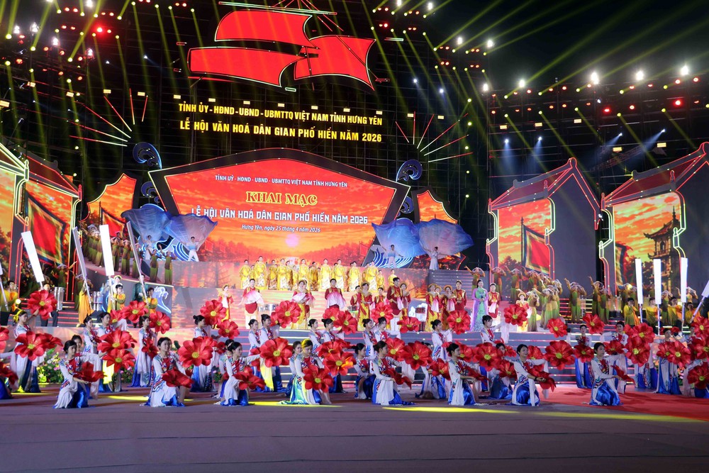 Tưng bừng các hoạt động lễ hội, trải nghiệm đặc sắc trên cả nước trong kỳ nghỉ lễ - Ảnh 2.