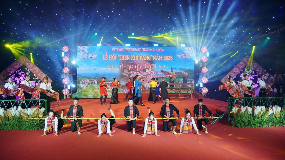 Lễ hội Then Kin Pang với chủ đề Lời Then vọng mãi giữa đại ngàn - Ảnh 1.