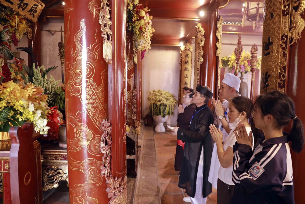 Phú Thọ: Biển người dâng hương Giỗ Tổ Hùng Vương - Ảnh 5.