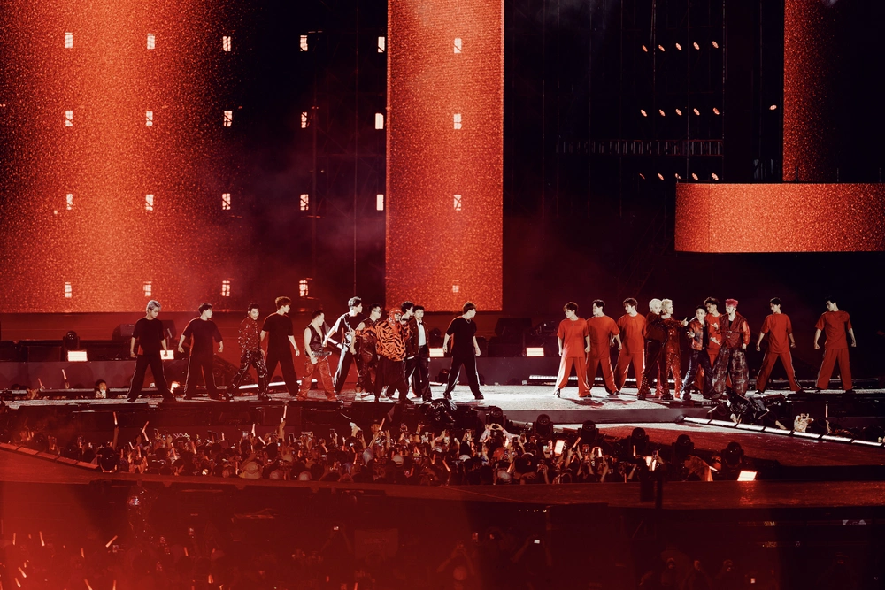 Gai Home Concert: Chuyến tàu trở về đầy kiêu hãnh của các Anh Tài - Ảnh 2.