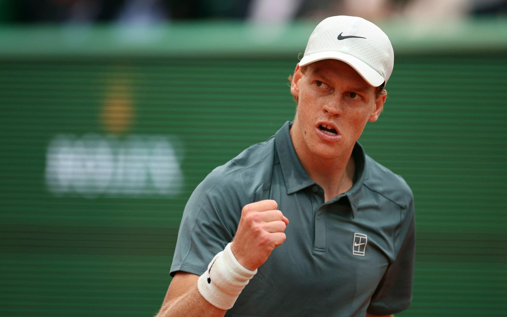 Jannik Sinner trước “khoảng trống Alcaraz”: Cơ hội vàng hay áp lực khổng lồ? - Ảnh 1.