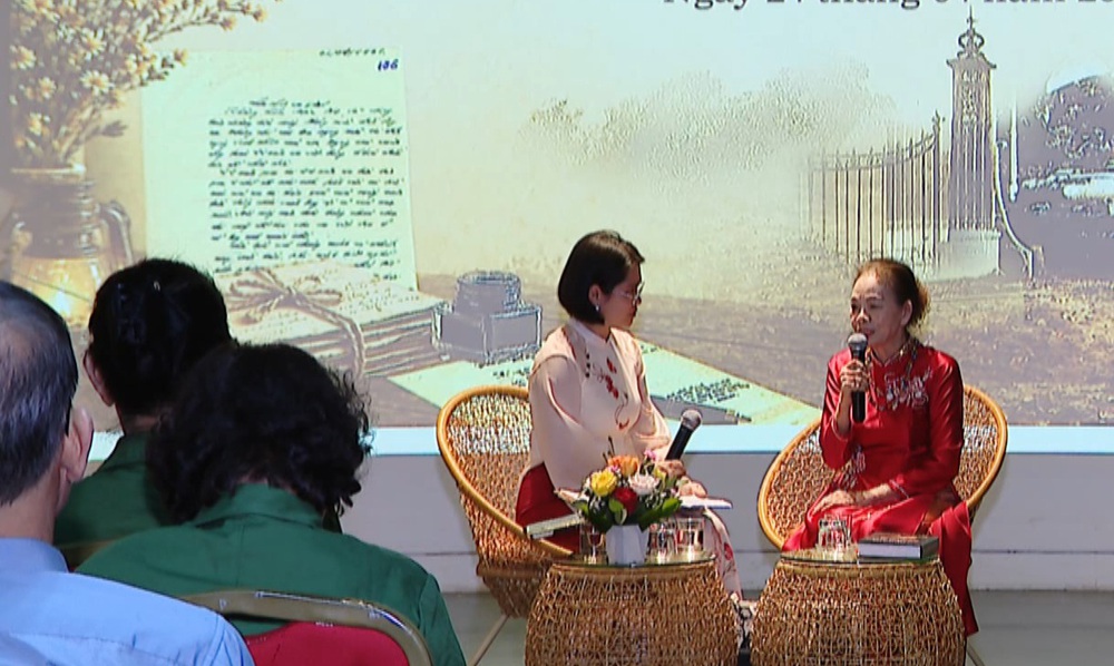 Tình yêu thời chiến qua những 'lá thư không tem' - Ảnh 5.