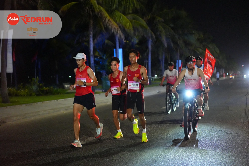 Đồng hành cùng hàng nghìn runner tại Đà Nẵng, Li-Ning lan tỏa tinh thần chạy bộ miền Trung - Ảnh 3.