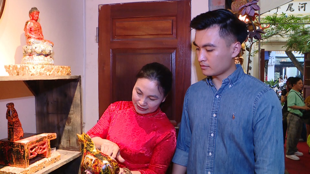 Kể câu chuyện sáng tạo từ nghệ thuật sơn mài - Ảnh 2.