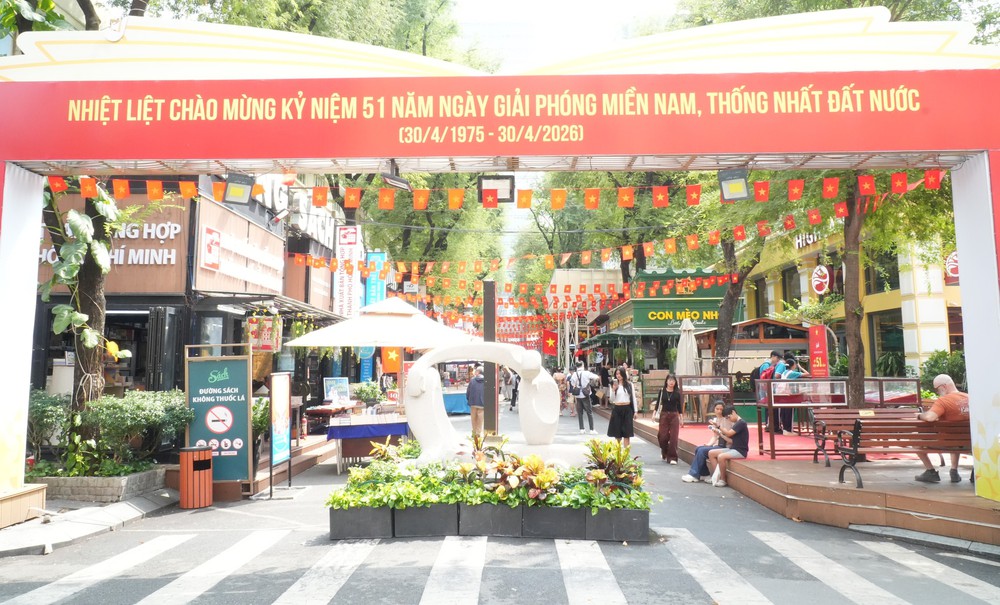Chiến thắng 30/4: Điểm tựa lịch sử cho yêu cầu phát triển trong kỷ nguyên mới - Ảnh 4.
