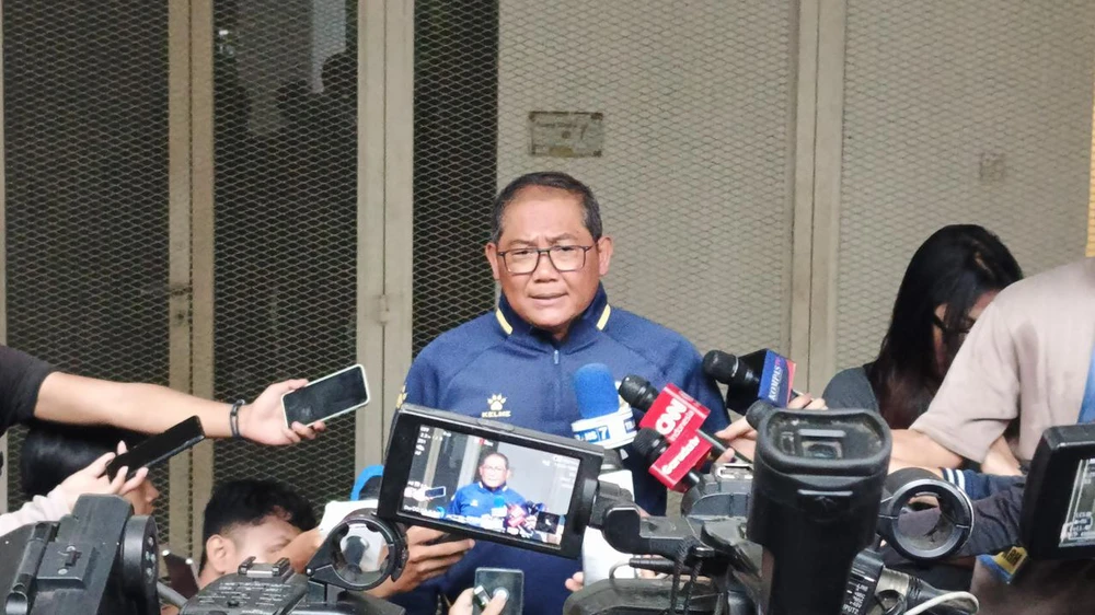 Tin nóng thể thao sáng 4/4: Indonesia lên tiếng vụ cầu thủ dính bê bối hộ chiếu, Bruno cân bằng kỷ lục Ronaldo - Ảnh 1.