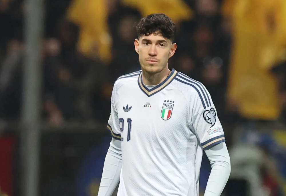 01h45 ngày 6/4, sân San Siro, Inter vs Roma: Cuộc chiến của Bastoni - Ảnh 1.