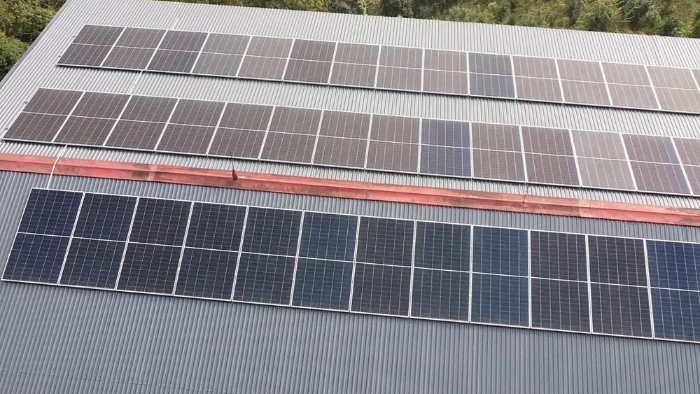 Giải bài toán thiếu điện mùa nắng nóng - Ảnh 1.