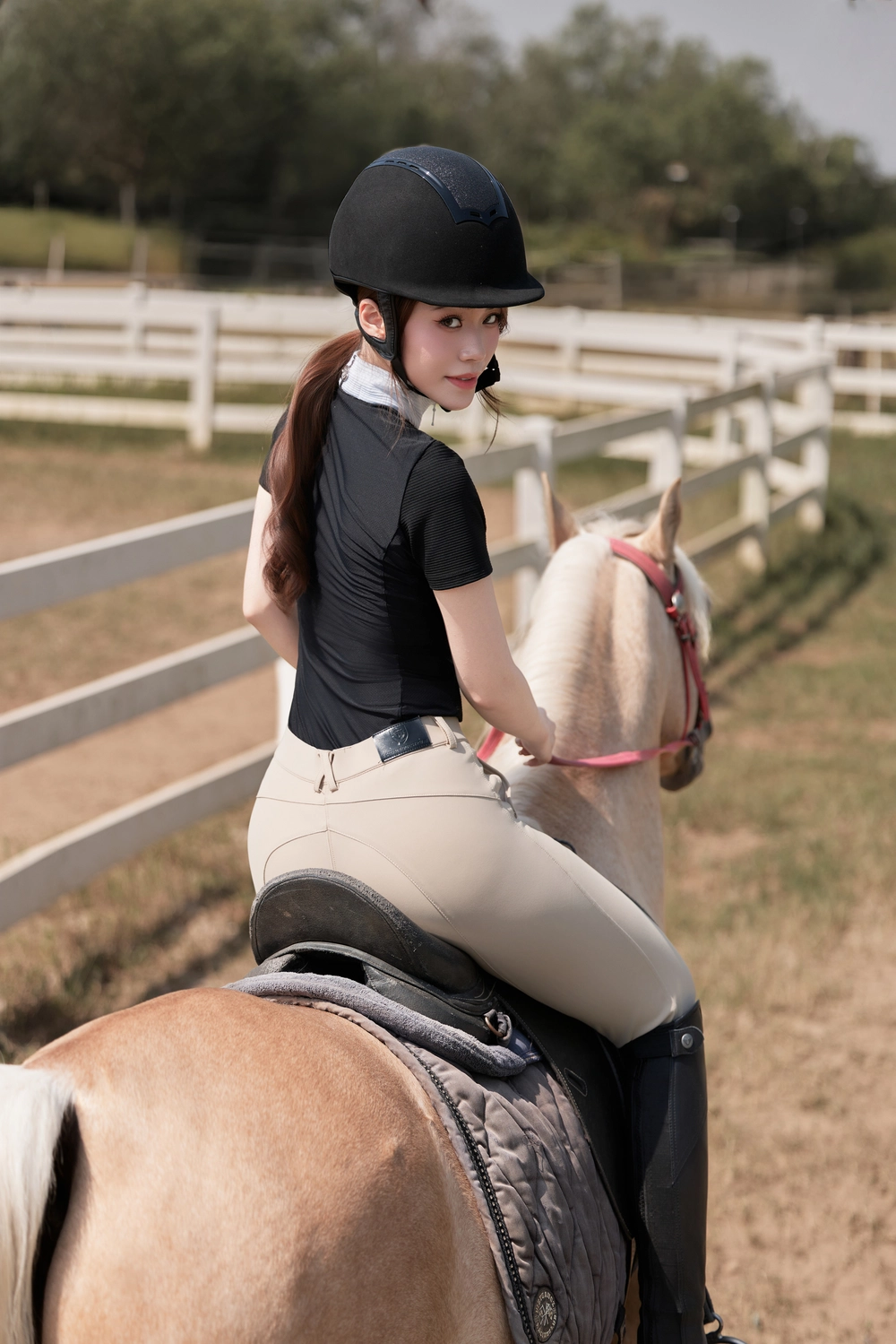 Hoa hậu Thanh Thảo: Nàng hậu Gen Z rèn ý chí từ đam mê cưỡi ngựa - Ảnh 5.