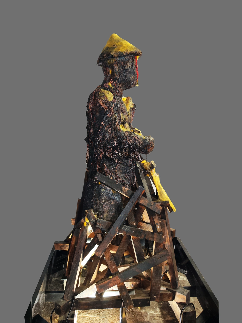 Nghệ sĩ Lê Hữu Hiếu mang triển lãm cá nhân "Tằm" tới Venice Art Biennale lần thứ 61 - Ảnh 6.