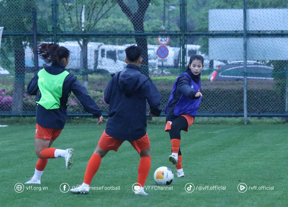 Trực tiếp bóng đá Việt Nam vs Thái Lan 14h30 hôm nay, U17 nữ châu Á - Ảnh 2.