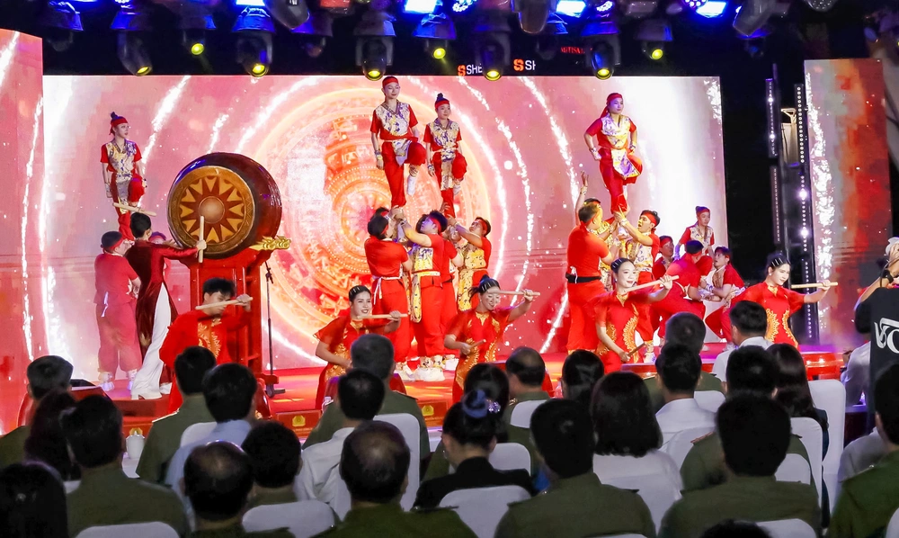 Đà Nẵng: Khai mạc chuỗi sự kiện "Tổ quốc bình yên" - Ảnh 4.