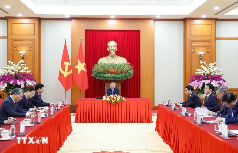 Thủ tướng Nhật Bản thăm chính thức Việt Nam: Mở ra không gian hợp tác mới Việt Nam - Nhật Bản - Ảnh 1.