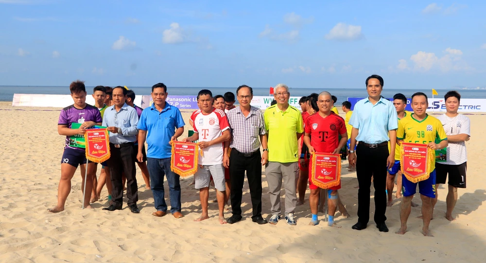 TP.HCM tưng bừng thể thao chào mừng ngày đất nước thống nhất - Ảnh 1.