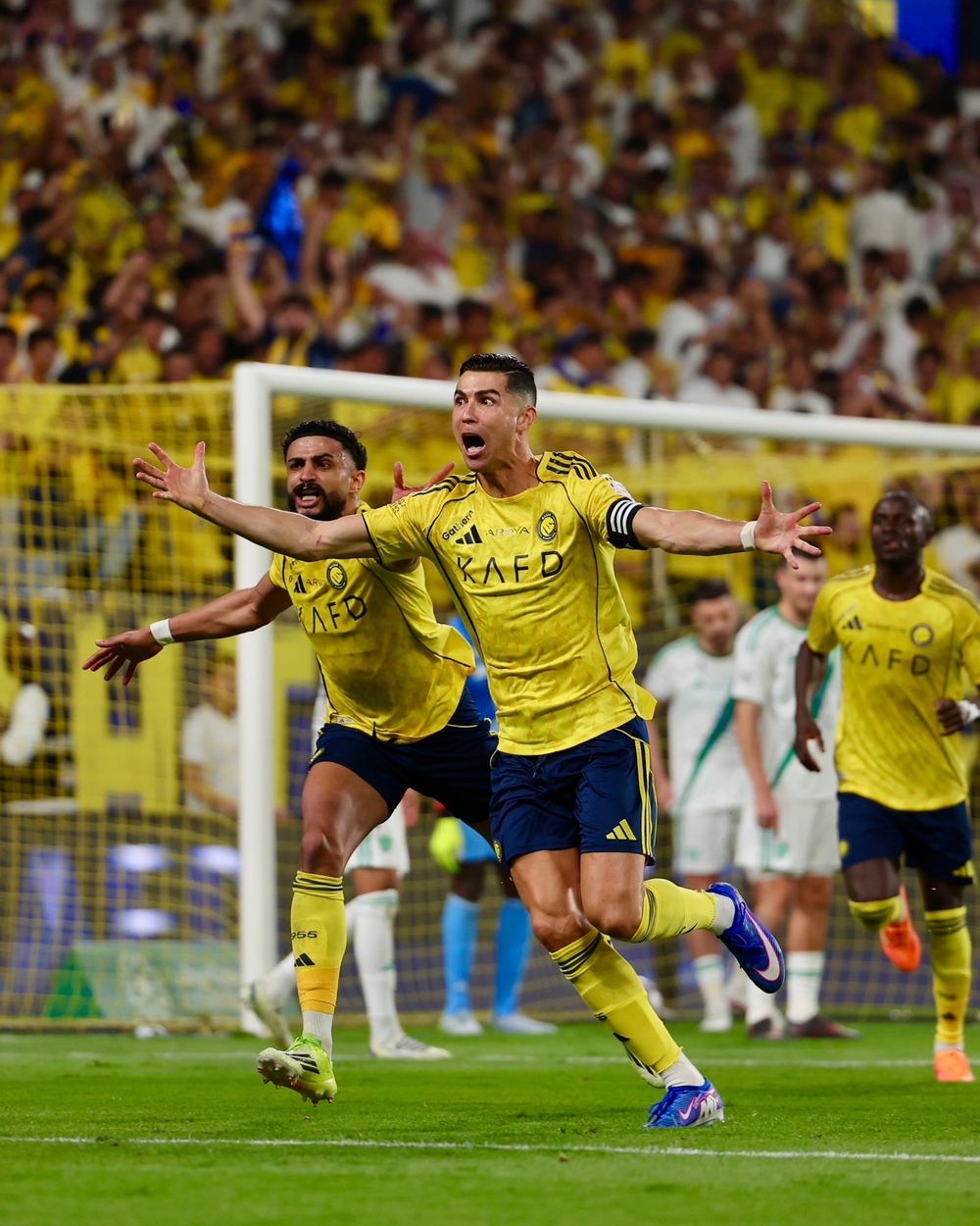 Ronaldo khẳng định sẽ tiết lộ sự thật về Saudi Pro League vào cuối mùa - Ảnh 2.