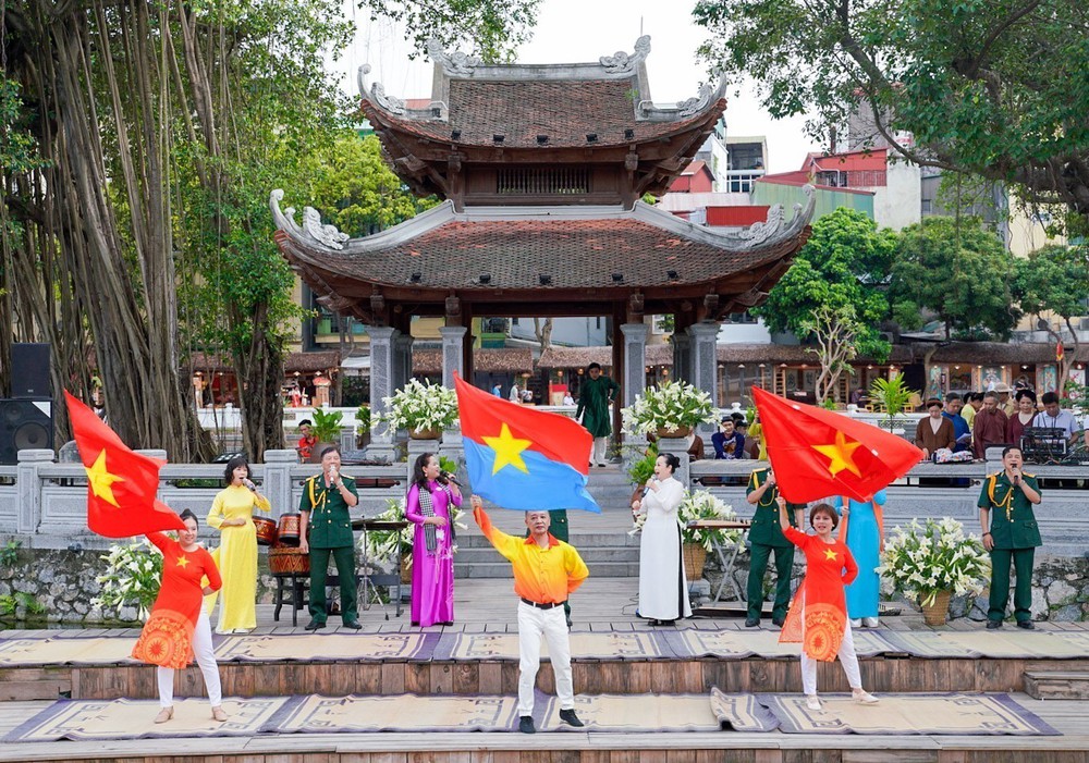 "Thanh âm xưa và khúc khải hoàn" - điểm hẹn văn hoá Hà Nội - Ảnh 1.