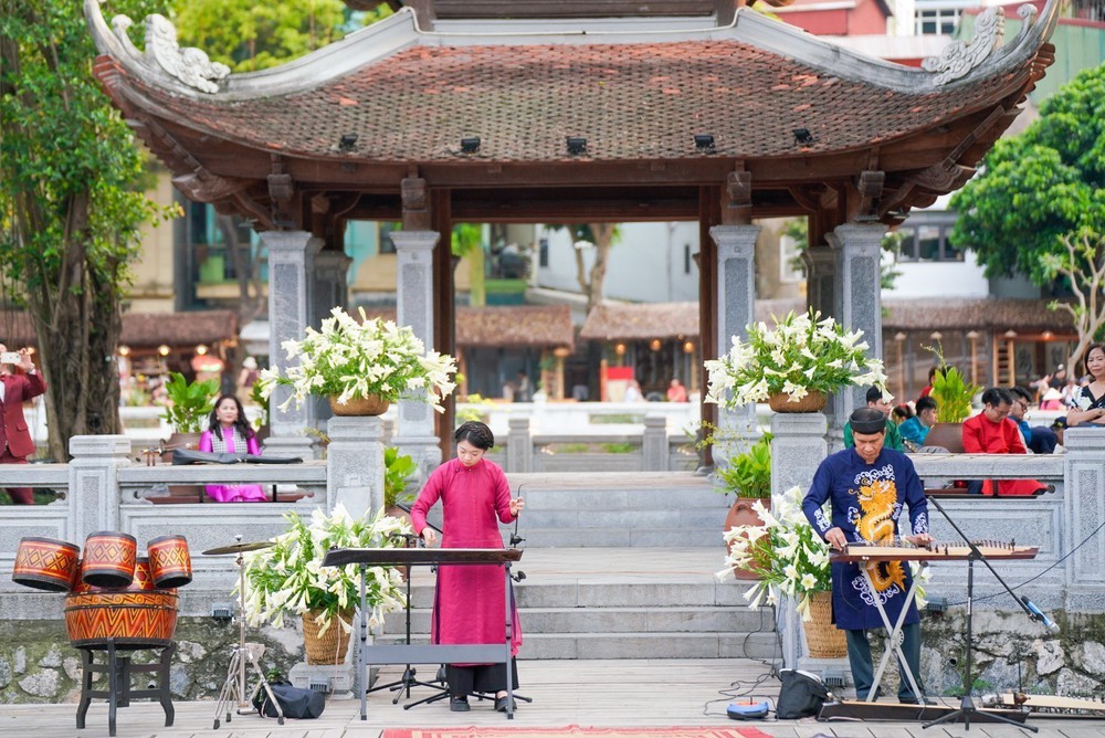 "Thanh âm xưa và khúc khải hoàn" - điểm hẹn văn hoá Hà Nội - Ảnh 3.
