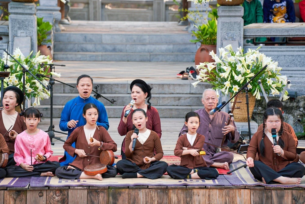 "Thanh âm xưa và khúc khải hoàn" - điểm hẹn văn hoá Hà Nội - Ảnh 6.