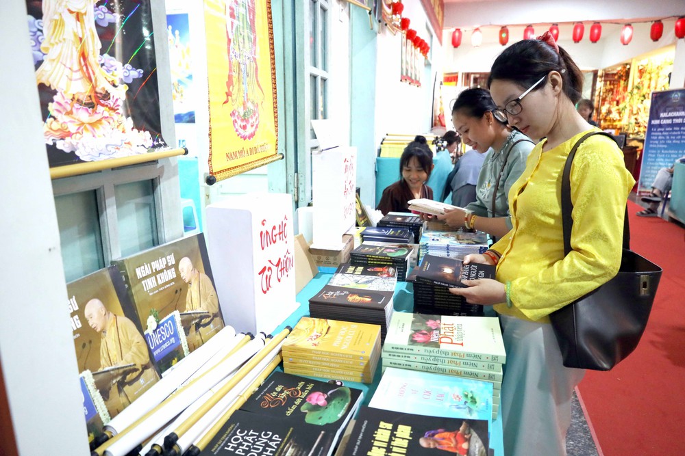 Lễ hội Quán Thế Âm, Ngũ Hành Sơn 2026 hướng tới mô hình "Lễ hội xanh" - Ảnh 7. Lễ hội Quán Thế Âm, Ngũ Hành Sơn 2026 hướng tới mô hình "Lễ hội xanh" - Ảnh 7.