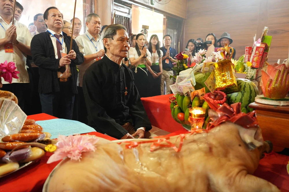 Lễ hội Nàng Han - nét đẹp văn hóa của đồng bào dân tộc Thái trắng - Ảnh 1.