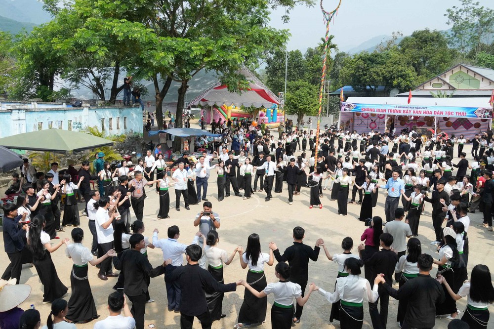 Lễ hội Nàng Han - nét đẹp văn hóa của đồng bào dân tộc Thái trắng - Ảnh 8.