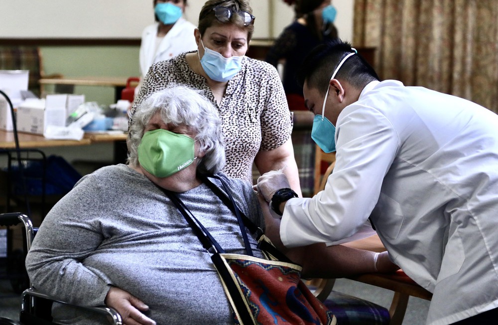 Phát hiện vi khuẩn có khả năng bảo vệ cơ thể trước hội chứng COVID kéo dài - Ảnh 1.