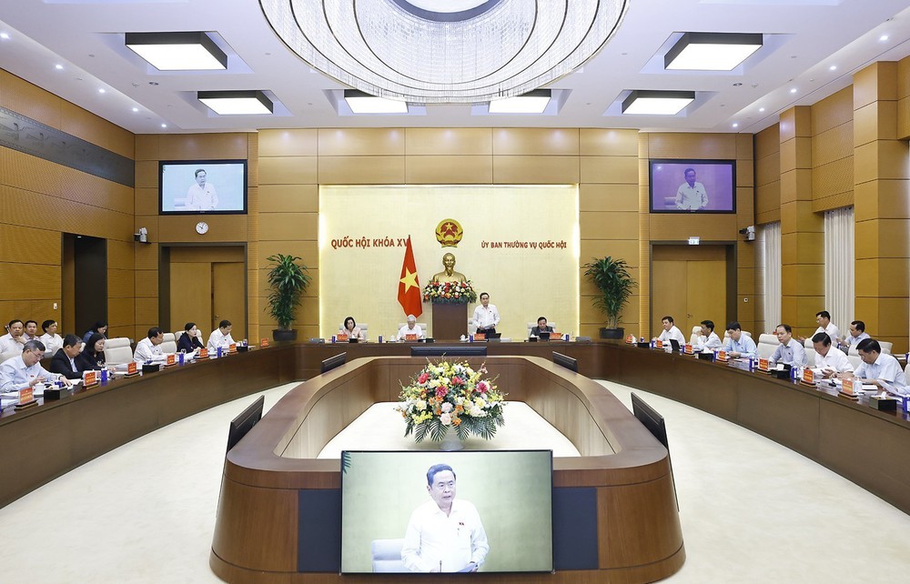 Nhiều nội dung quan trọng trong ngày làm việc đầu tiên Kỳ họp thứ Nhất, Quốc hội khóa XVI - Ảnh 1.