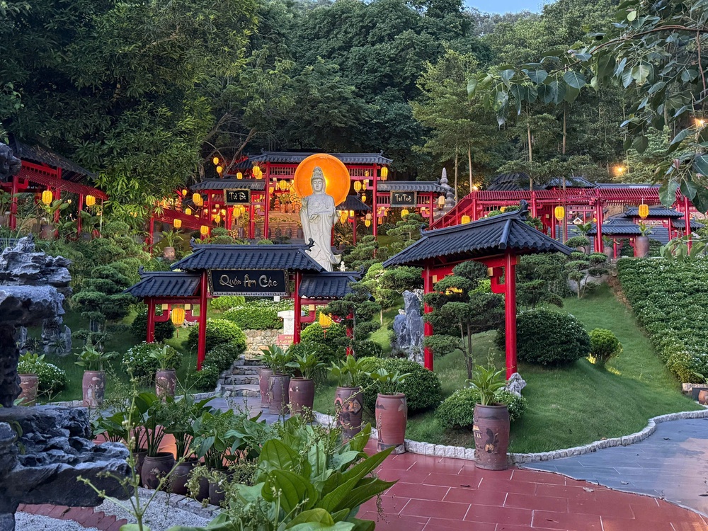 Vị Đại đức mang hành trình học thuật kiến tạo giá trị cộng đồng - Ảnh 6. Vị Đại đức mang hành trình học thuật kiến tạo giá trị cộng đồng - Ảnh 6.