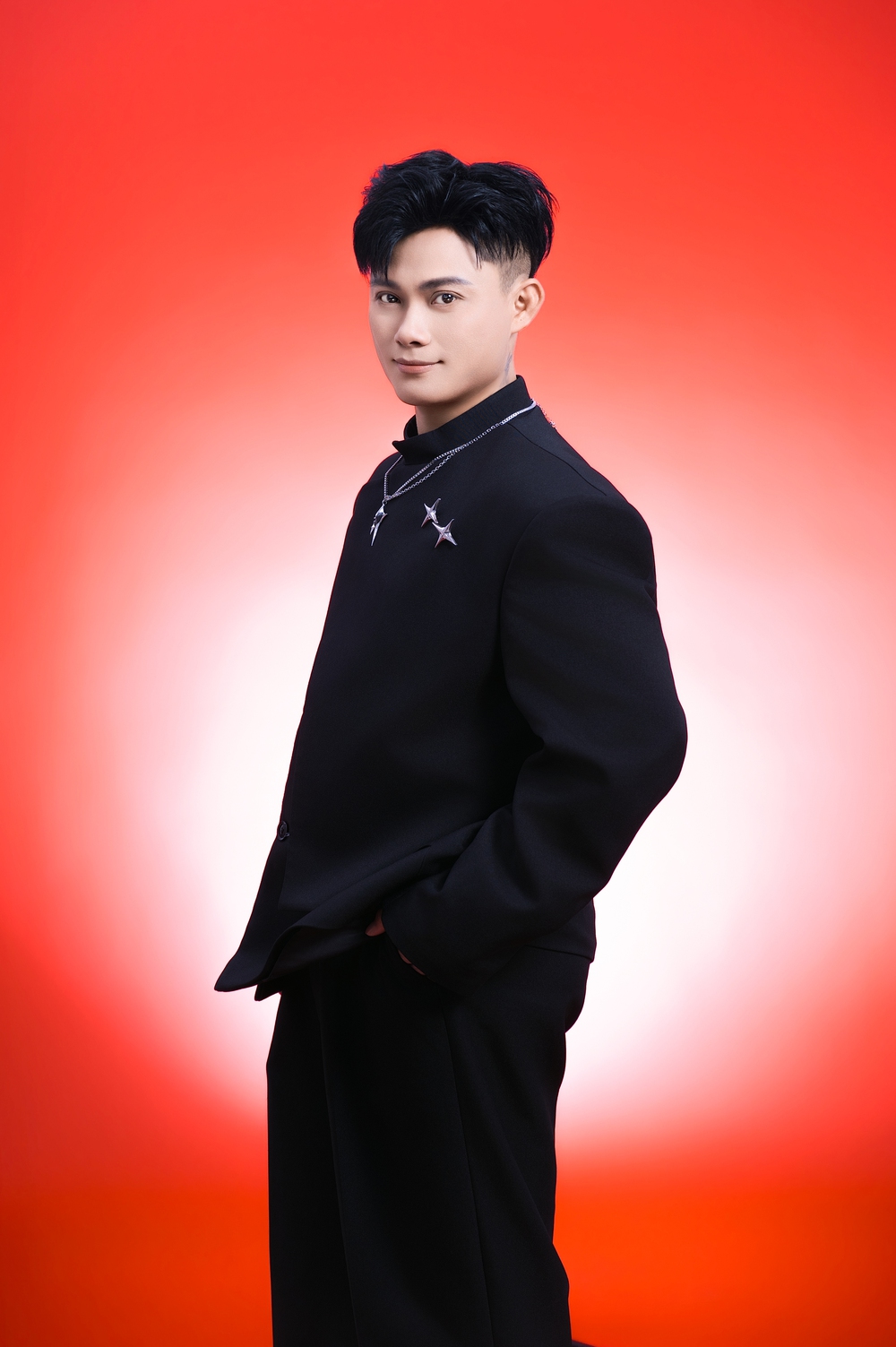 Thạc sĩ – Biên đạo múa Nguyễn Hữu Vĩnh Khương kể về hơn 20 năm theo đuổi nghệ thuật  - Ảnh 1.