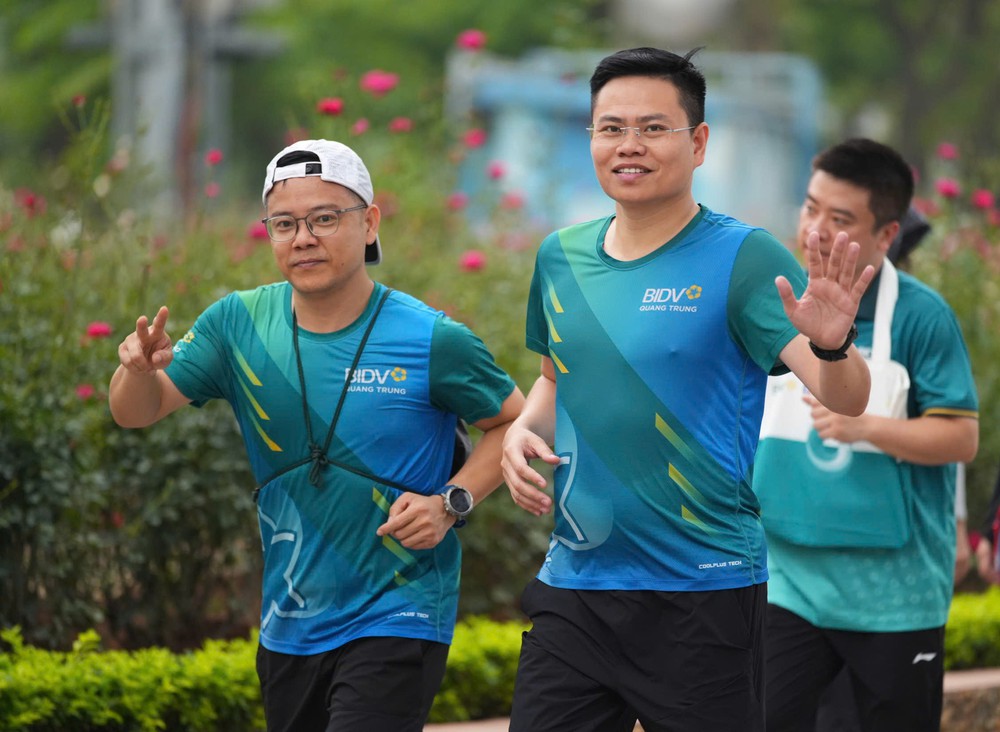 BIDV khởi động chiến dịch kết nối sống xanh và tài chính thông minh - Ảnh 7. BIDV khởi động chiến dịch kết nối sống xanh và tài chính thông minh - Ảnh 7.