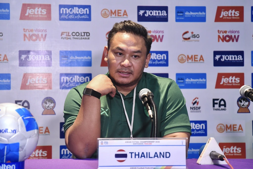 Tin nóng bóng đá Việt hôm nay 7/4: HLV Thái Lan thận trọng trước futsal Việt Nam; Trợ lý HLV Polking gia nhập đội bóng hàng đầu Brazil - Ảnh 1.