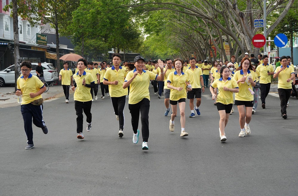 Ngày Sức khỏe thế giới 7/4: Lan tỏa tinh thần sống khỏe trong cộng đồng - Ảnh 1.