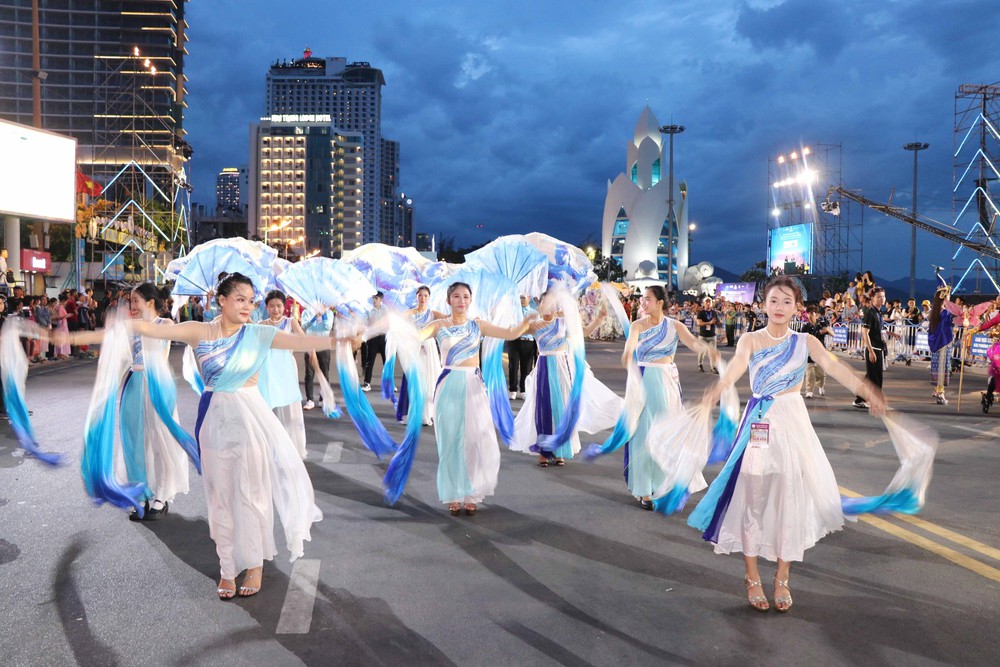 Quy định thủ tục hành chính liên quan đến hoạt động sản xuất, kinh doanh lĩnh vực Văn hóa, Thể thao và Du lịch - Ảnh 2.