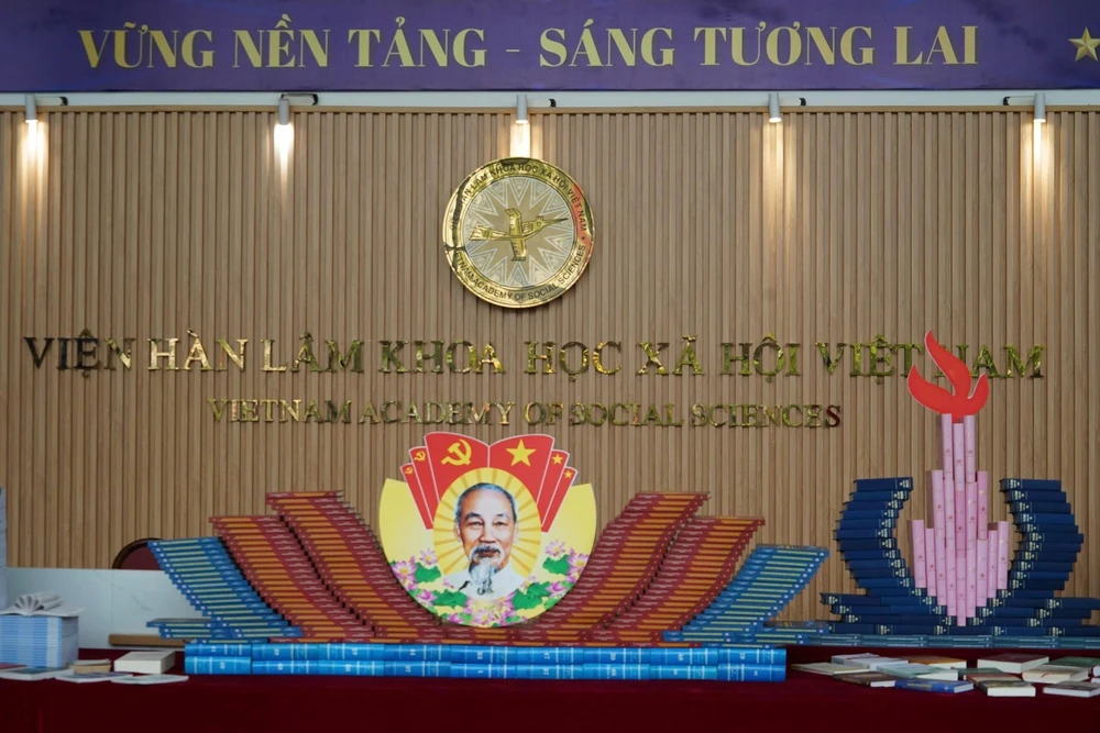 Đưa thành tựu khoa học xã hội và nhân văn đến gần công chúng - Ảnh 3.