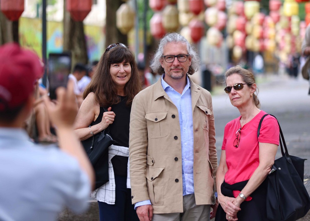 Khách quốc tế đến Việt Nam đạt 6,76 triệu lượt trong quý I/2026 - Ảnh 2. Khách quốc tế đến Việt Nam đạt 6,76 triệu lượt trong quý I/2026 - Ảnh 2.