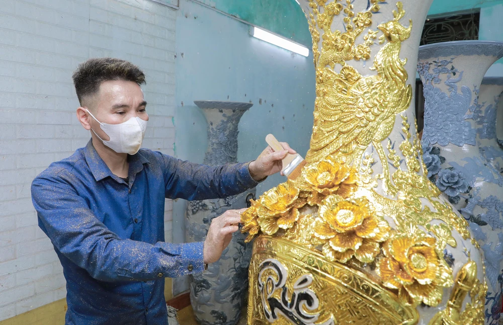 Làng dát vàng Kiêu Kỵ (Hà Nội): Khơi dậy nguồn lực nội sinh từ Bet88447 link đăng nhập nghề truyền thống - Ảnh 10. Làng dát vàng Kiêu Kỵ (Hà Nội): Khơi dậy nguồn lực nội sinh từ Bet88447 link đăng nhập nghề truyền thống - Ảnh 10.